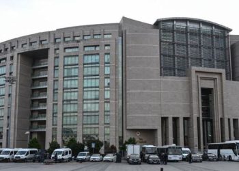 Türkiye’de sığınmacı ve göçmenler adli yardıma erişebiliyor mu?